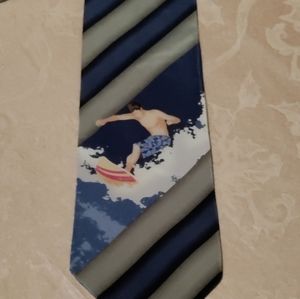 Surfer tie